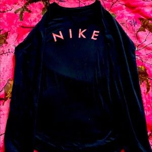 •NIKE SHIRT•